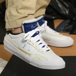 Nike Drop Type LX White Blue size 9.5 Men
